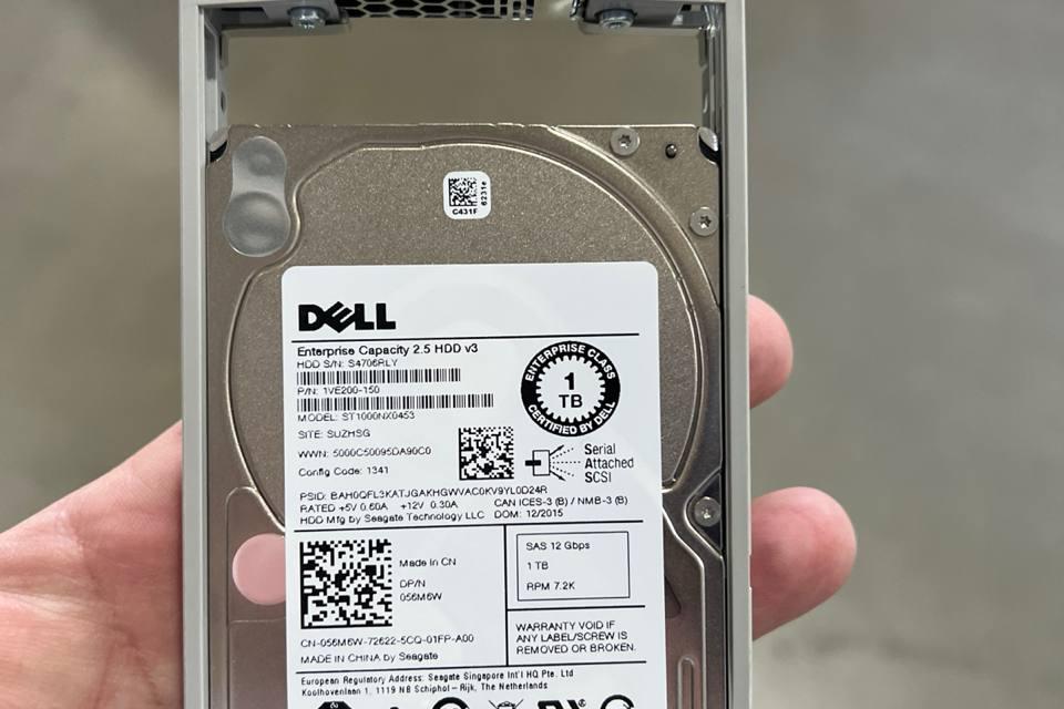 DELL 56M6W, Носитель информации