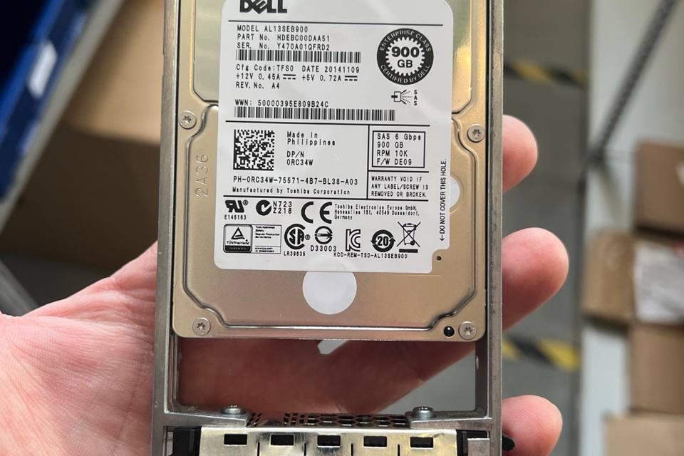 DELL RC34W, Носитель информации