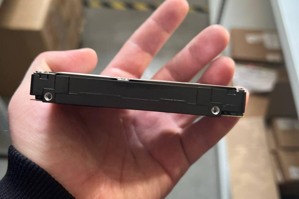DELL WXPCX, Носитель информации