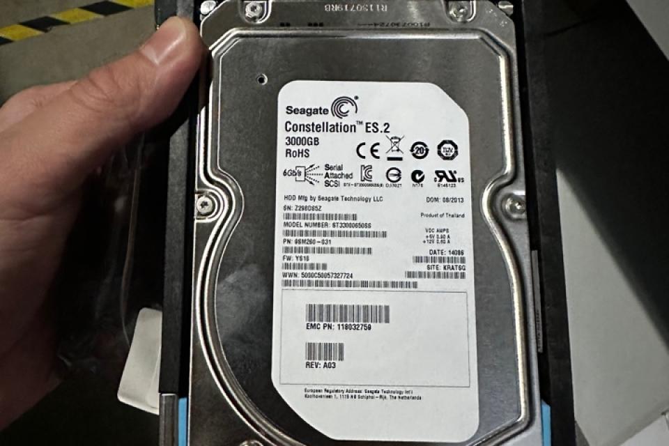 EMC 005049280, Носитель информации