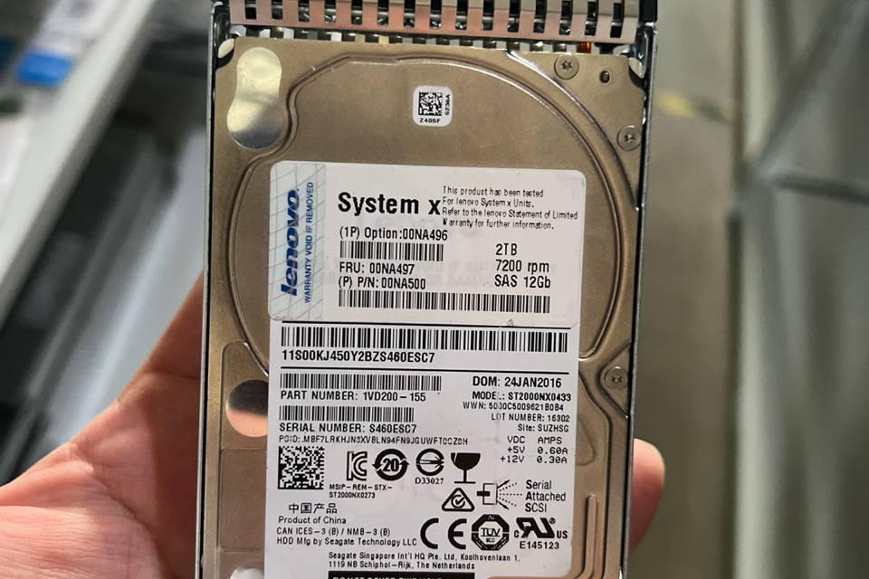 IBM 00NA497R, Носитель информации