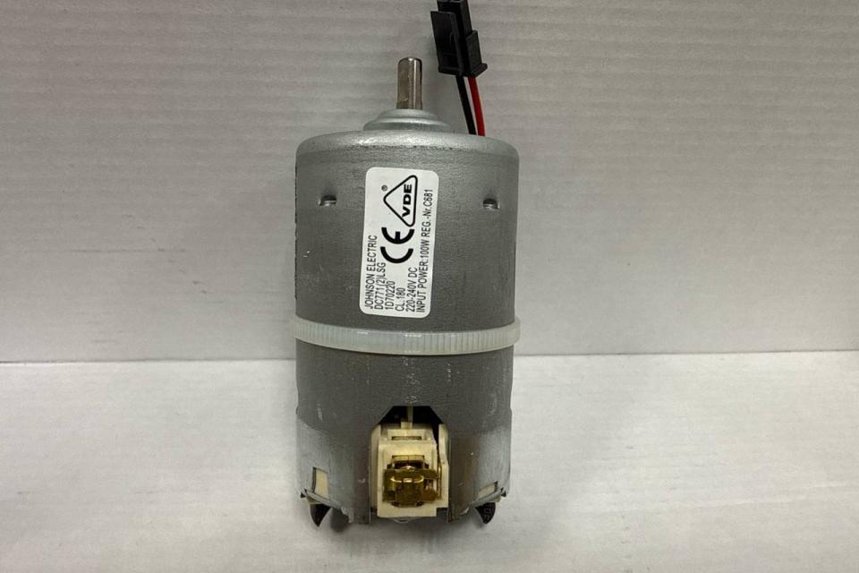 Nespresso NES-36030-2-SP, Мотор