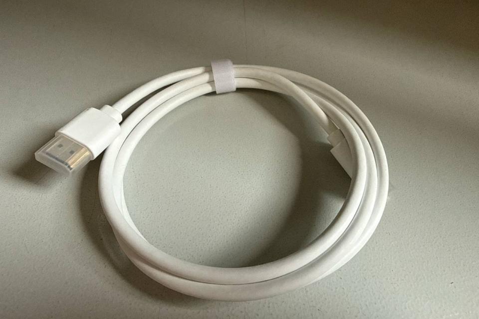 Yandex YNDX-HDMI White, Аксессуар
